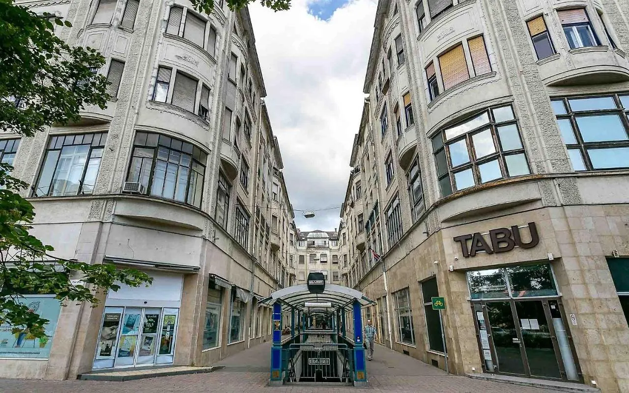 Catalog Boutique Rooms Debrecen Aparthotel